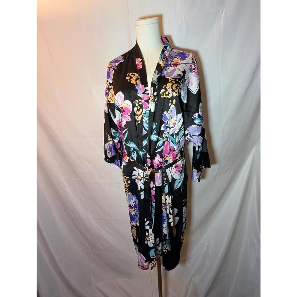 Soho Apparel Floral Satin Kimono Robe Women's Size Large